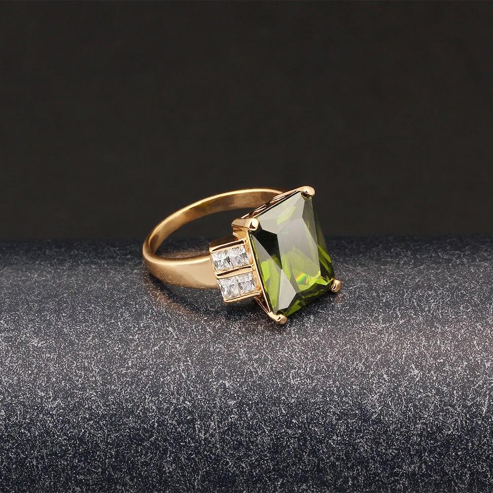 14mm Broadside Green Square Cubic Zirconia Ring Trendy Accessories New Trend Limited Party Wear